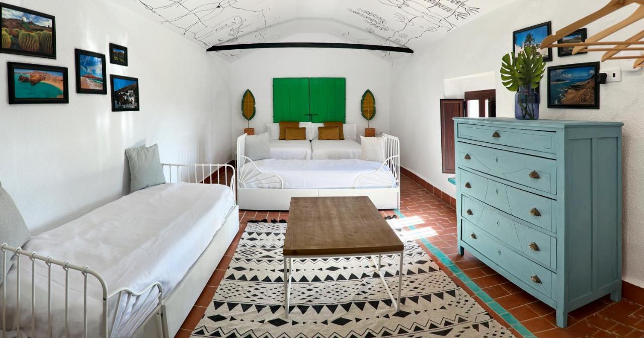 Villa Isla Virgen à Villaviciosa de Córdoba Extérieur photo