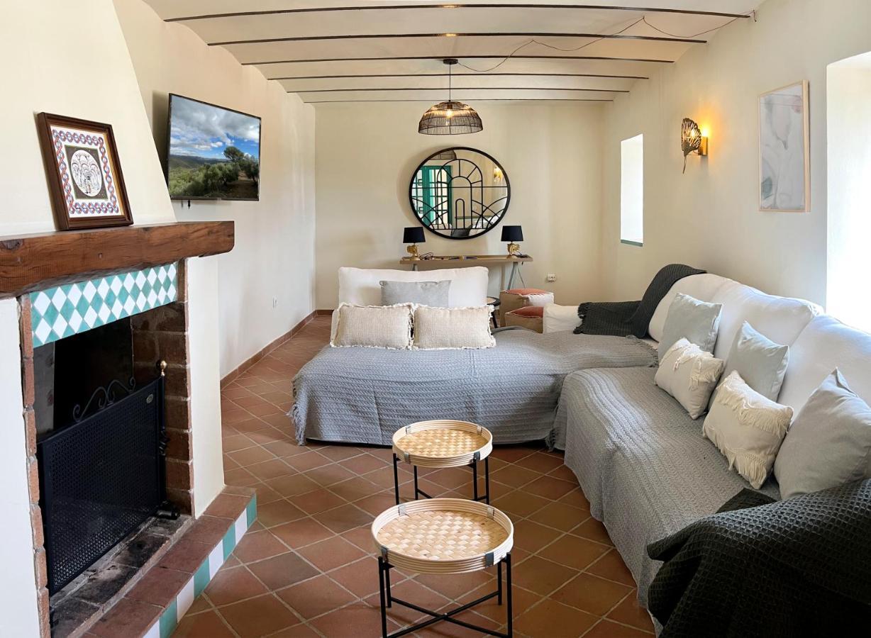 Villa Isla Virgen à Villaviciosa de Córdoba Extérieur photo